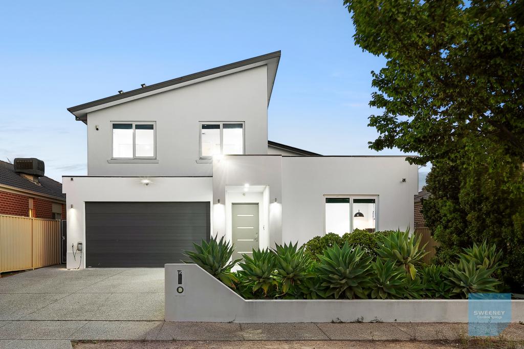 15 Aberfeldie Way, Caroline Springs, VIC 3023