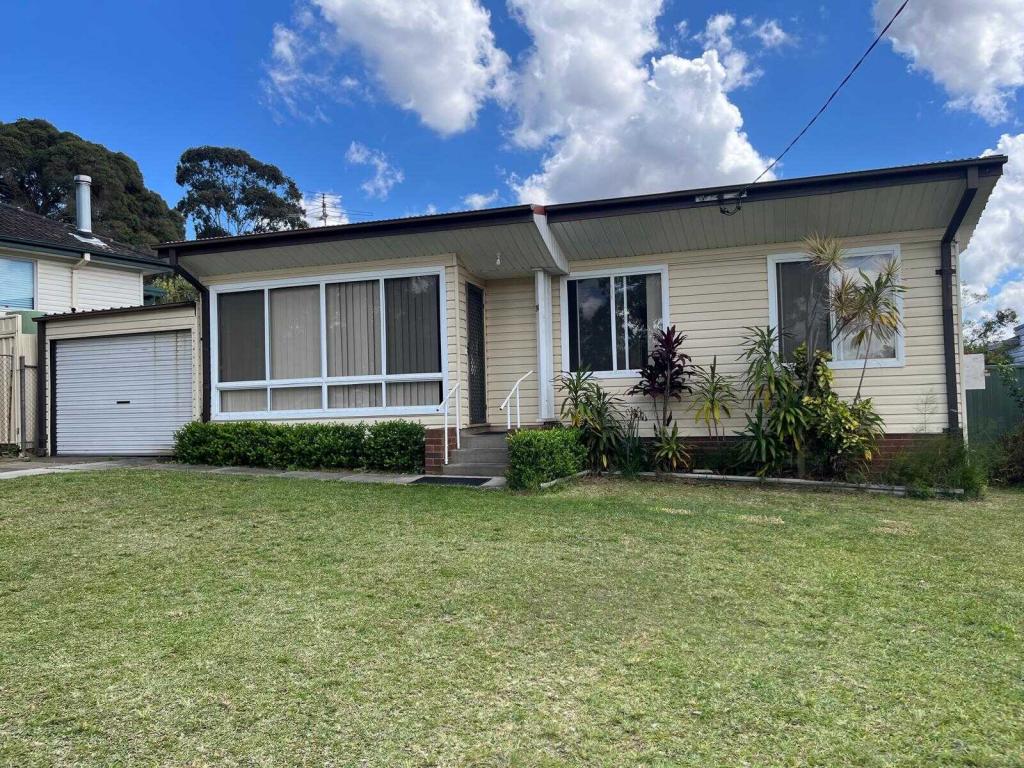31 Cartwright Cres, Lalor Park, NSW 2147
