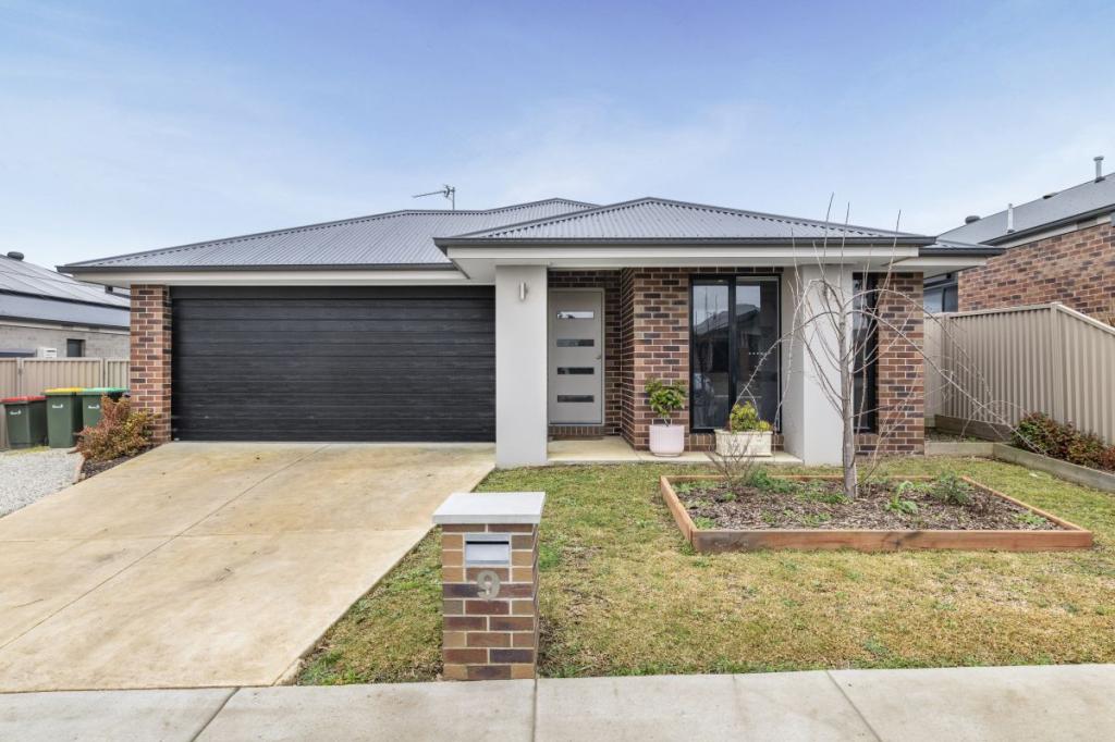 9 Dove Ave, Winter Valley, VIC 3358