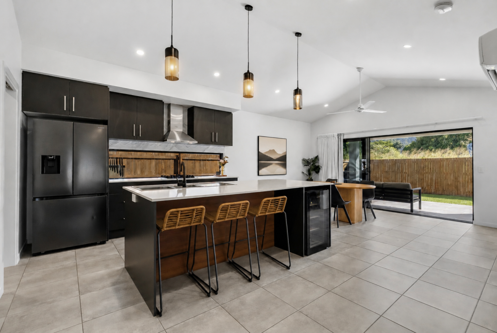 54 Whyambeel Ch, Smithfield, QLD 4878