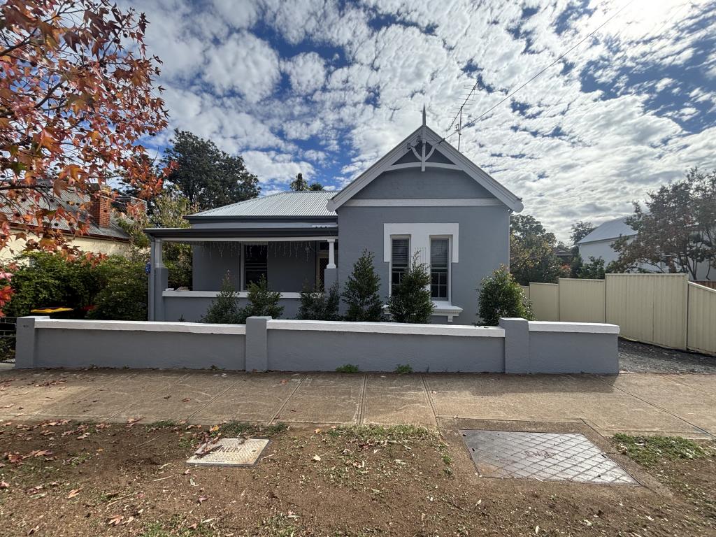 40 DARLING ST, TAMWORTH, NSW 2340