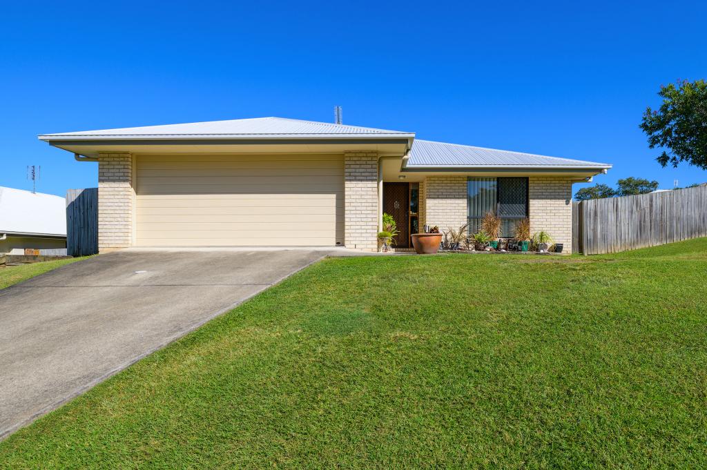 1 Parkview Cl, Southside, QLD 4570