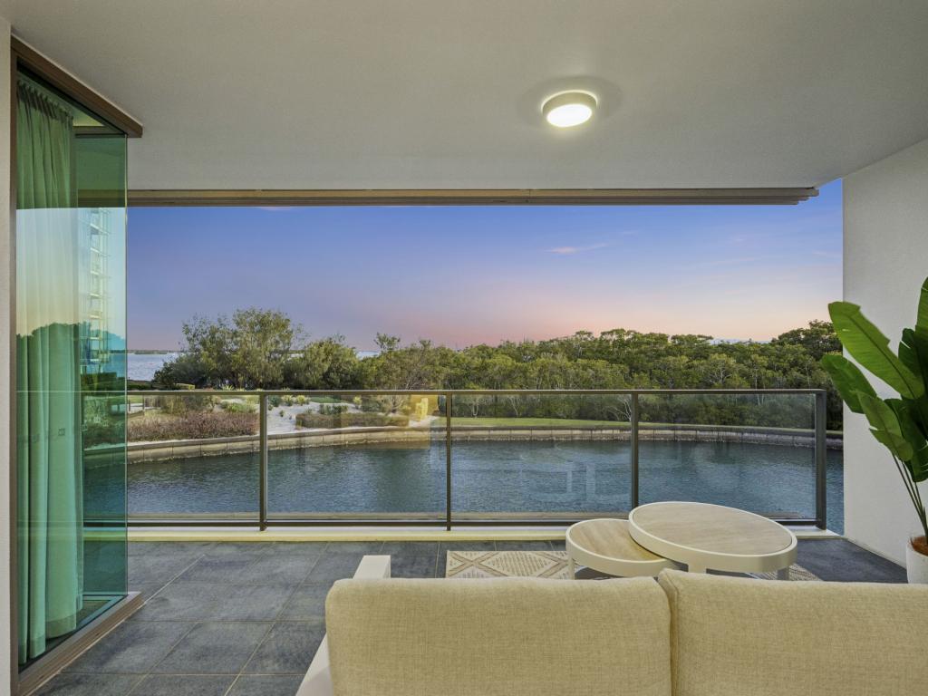 29204 EPHRAIM ISLAND, PARADISE POINT, QLD 4216