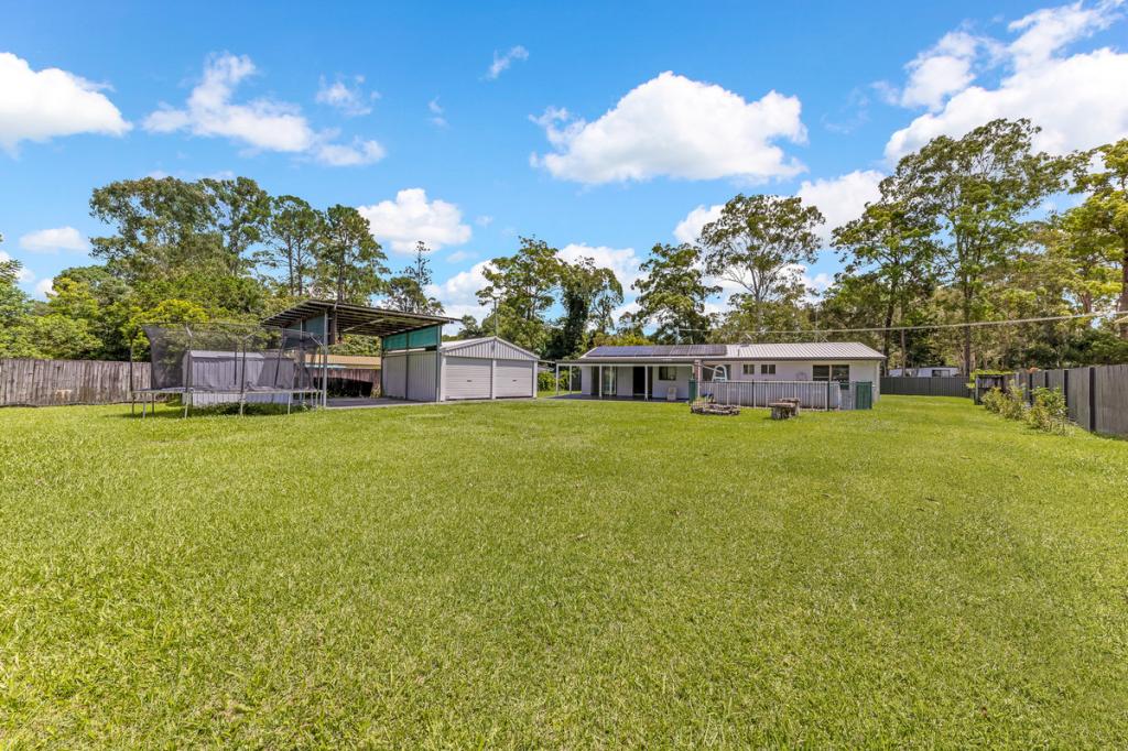 19 Toorbul St, Landsborough, QLD 4550