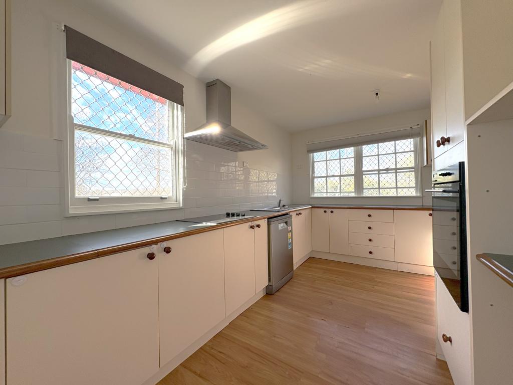 9 Ryan Ave, Armidale, NSW 2350