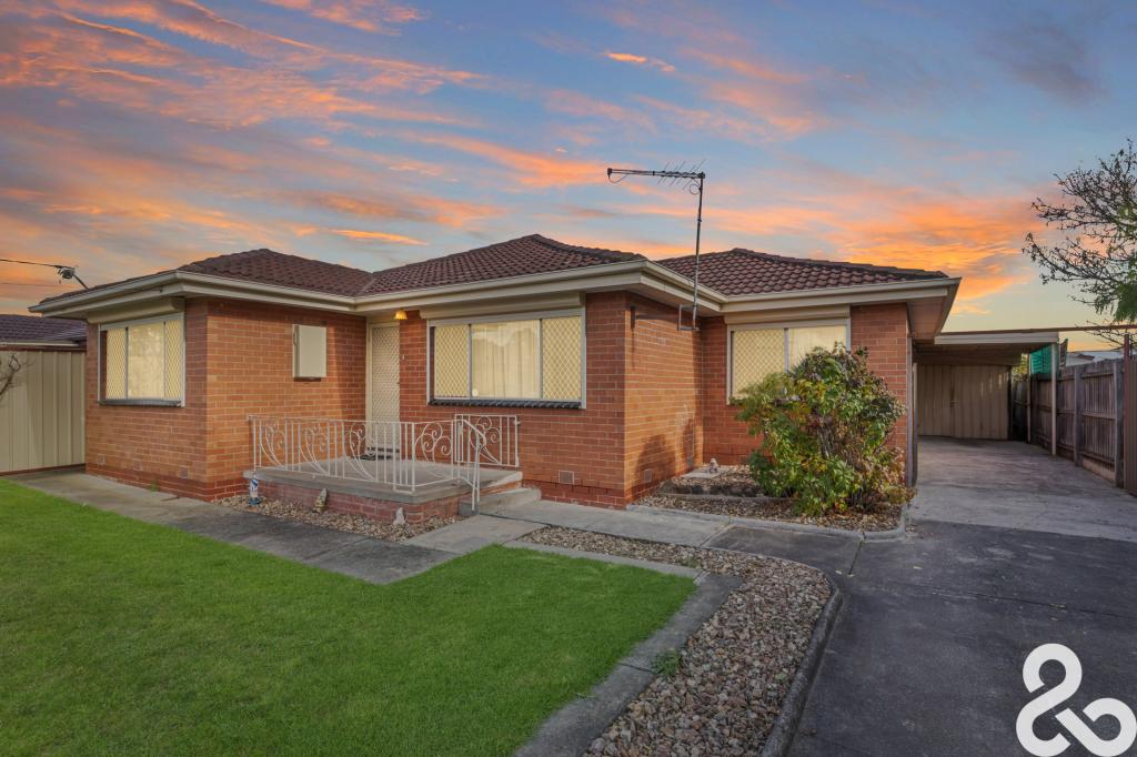15 DERNA CRES, LALOR, VIC 3075