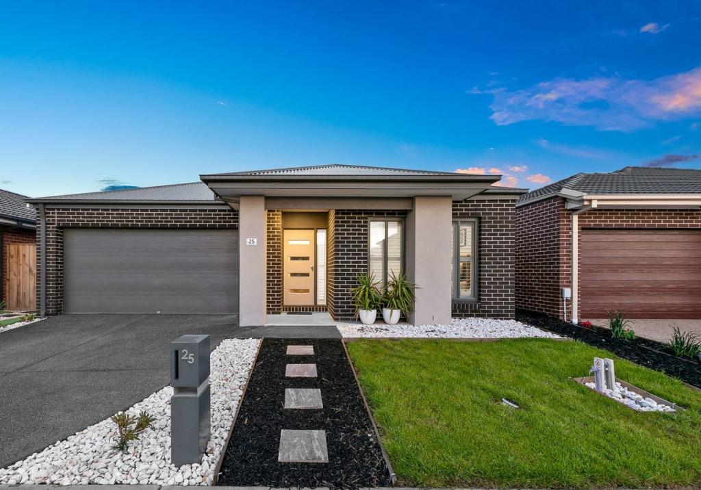 25 Melville Rd, Officer, VIC 3809