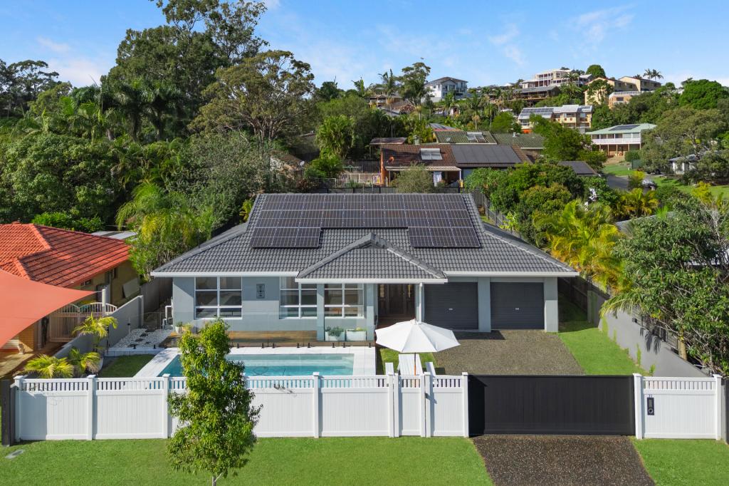 30 Ironbark St, Elanora, QLD 4221