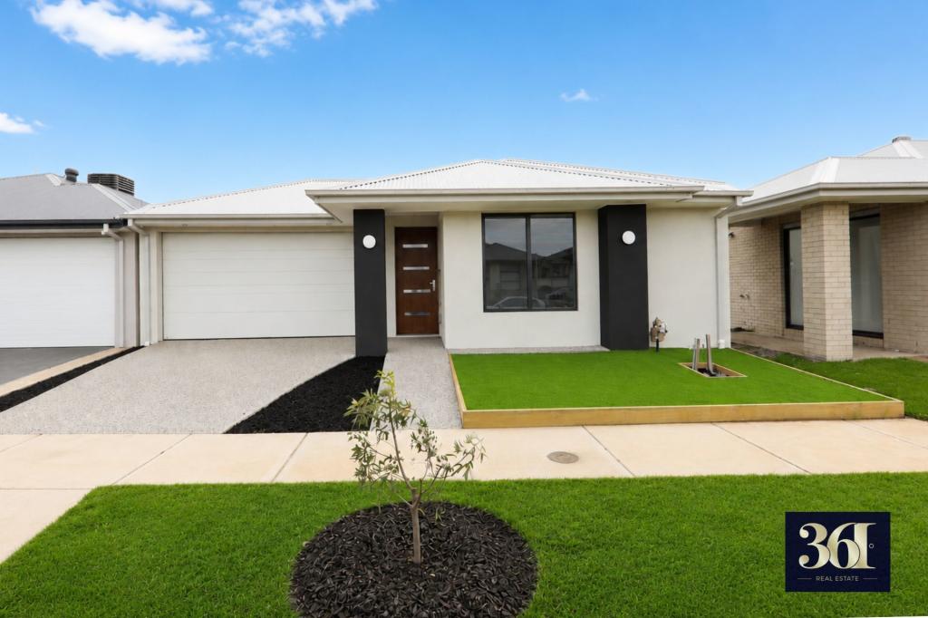 23 HAIRPIN DR, TARNEIT, VIC 3029