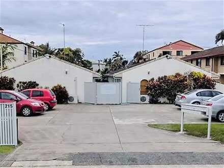 7/213 Scarborough St, Southport, QLD 4215