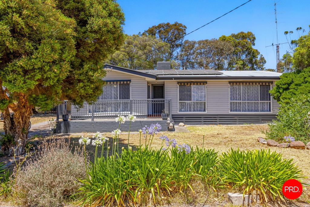 27 Mitchell St, Heathcote, VIC 3523