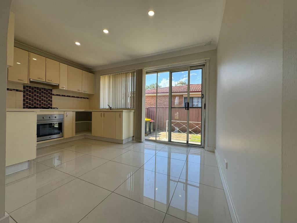 12 Aloe St, Quakers Hill, NSW 2763