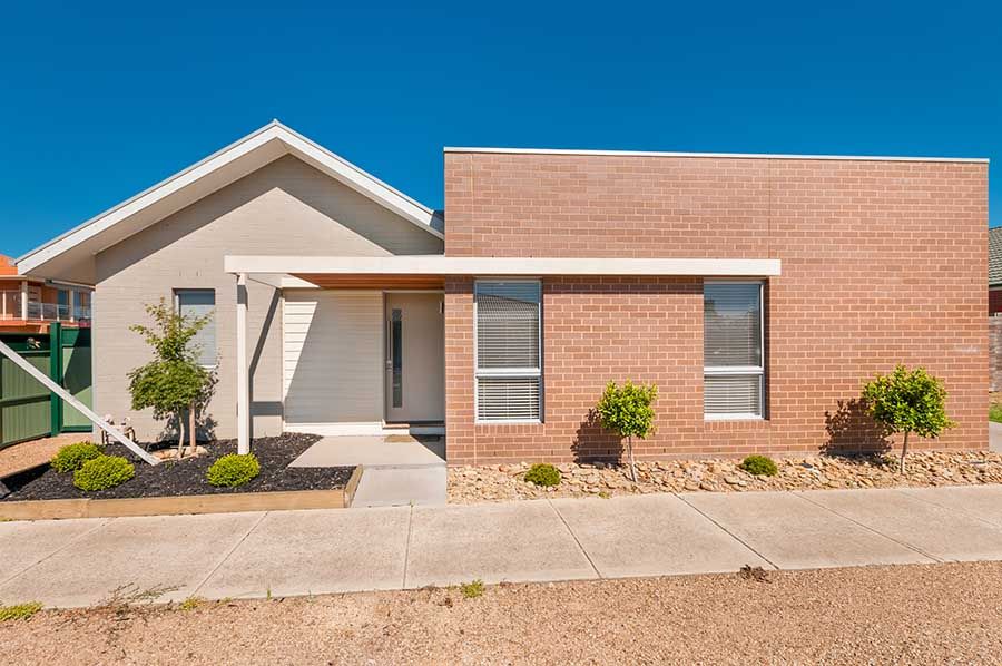 2 Hawthorn Lane, Craigieburn, VIC 3064