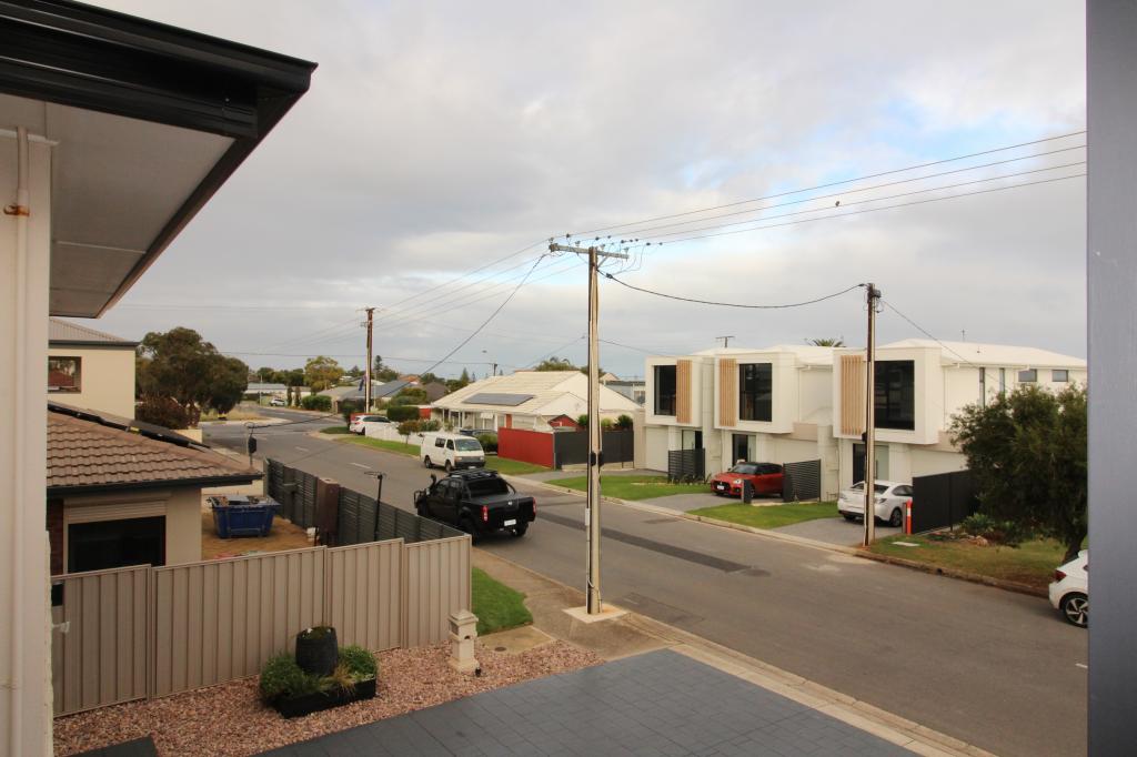 4a Gilbert Rd, Christies Beach, SA 5165