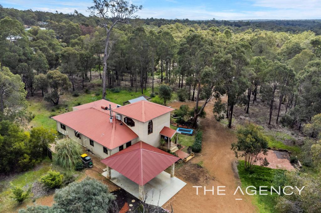 8 Ballymore Pl, Gidgegannup, WA 6083