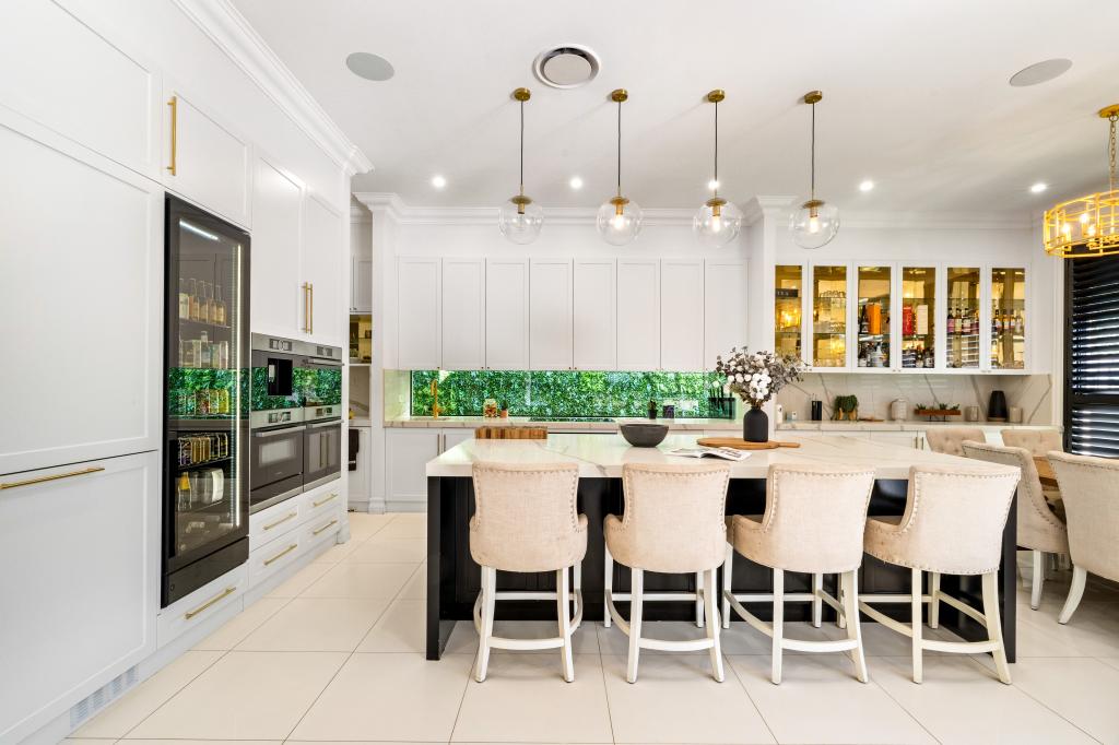43 Highdale Tce, Glenmore Park, NSW 2745
