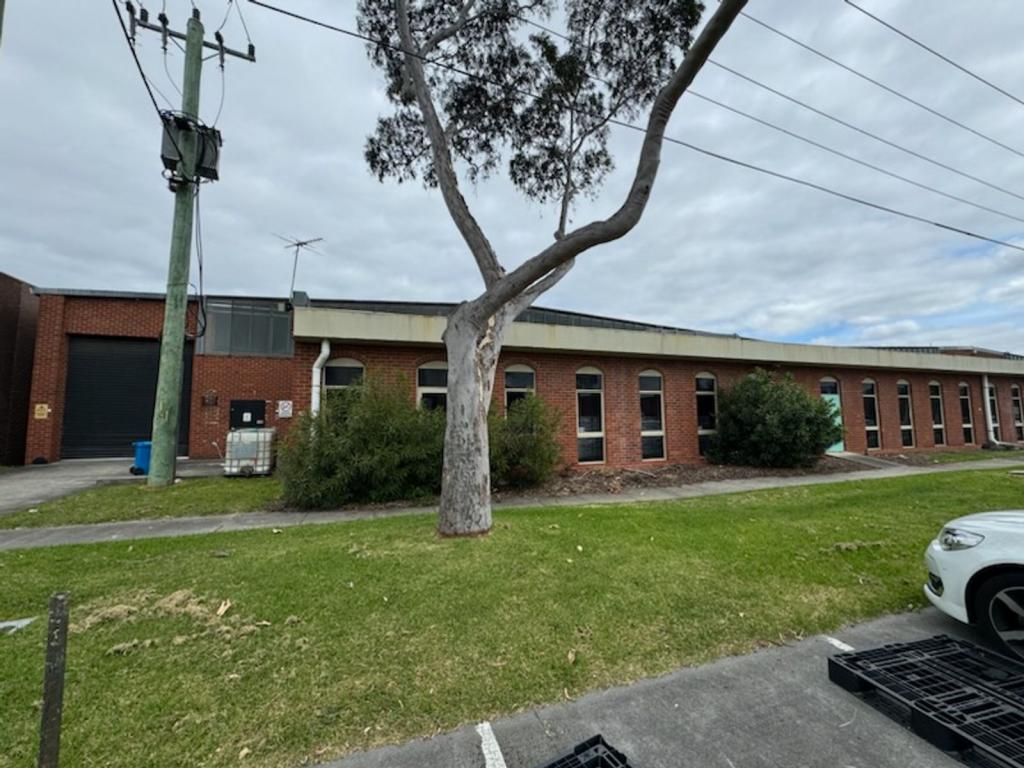 17-19 Taunton Dr, Cheltenham, VIC 3192