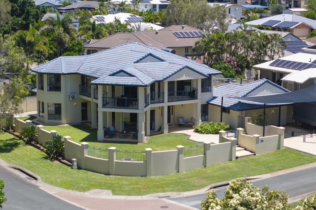 2 WATERVALE DR, REDLAND BAY, QLD 4165