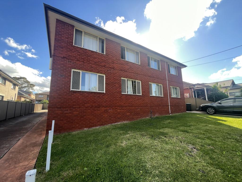 6/107 Rosemont St, Punchbowl, NSW 2196