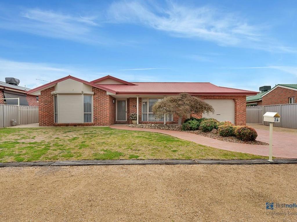 74 Witt St, Yarrawonga, VIC 3730