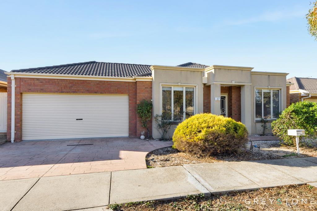 37 Chifley Cct, Burnside Heights, VIC 3023