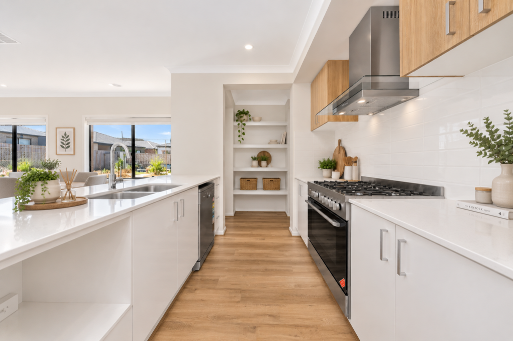 17 Ivory Rd, Donnybrook, VIC 3064