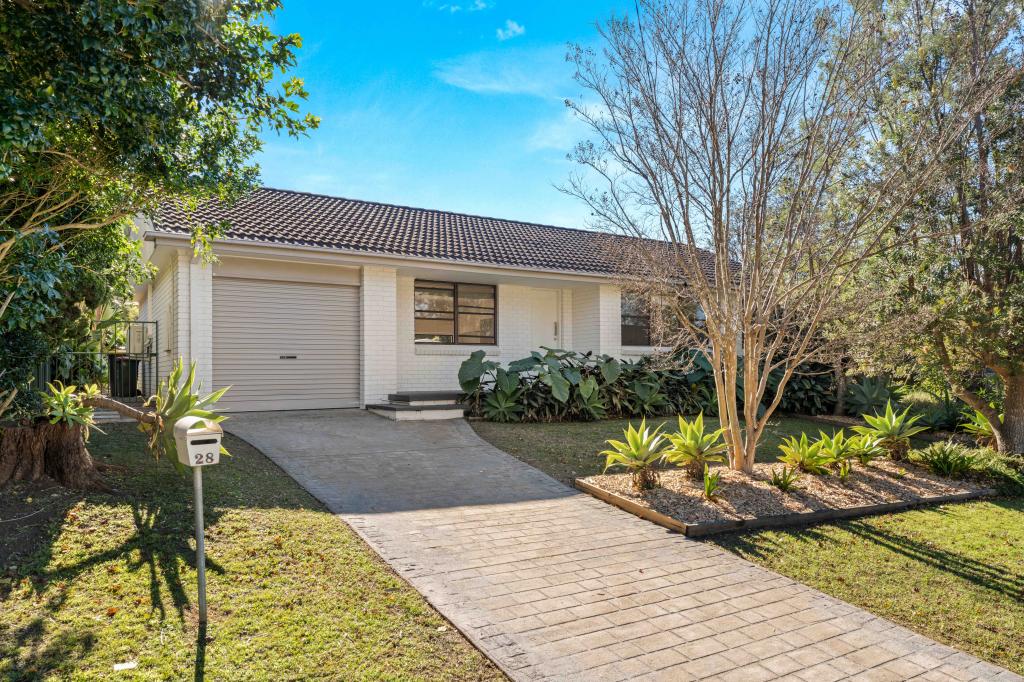 28 Ambassador Ave, North Nowra, NSW 2541