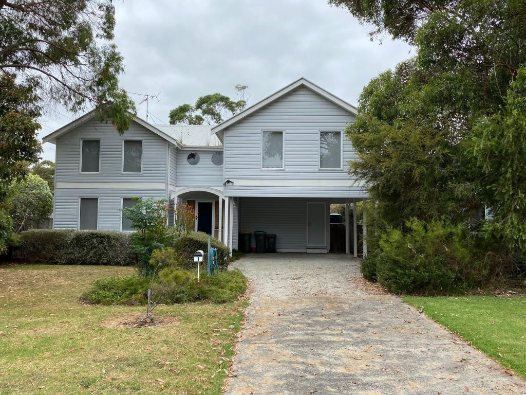 1 Evergreen Ave, Inverloch, VIC 3996