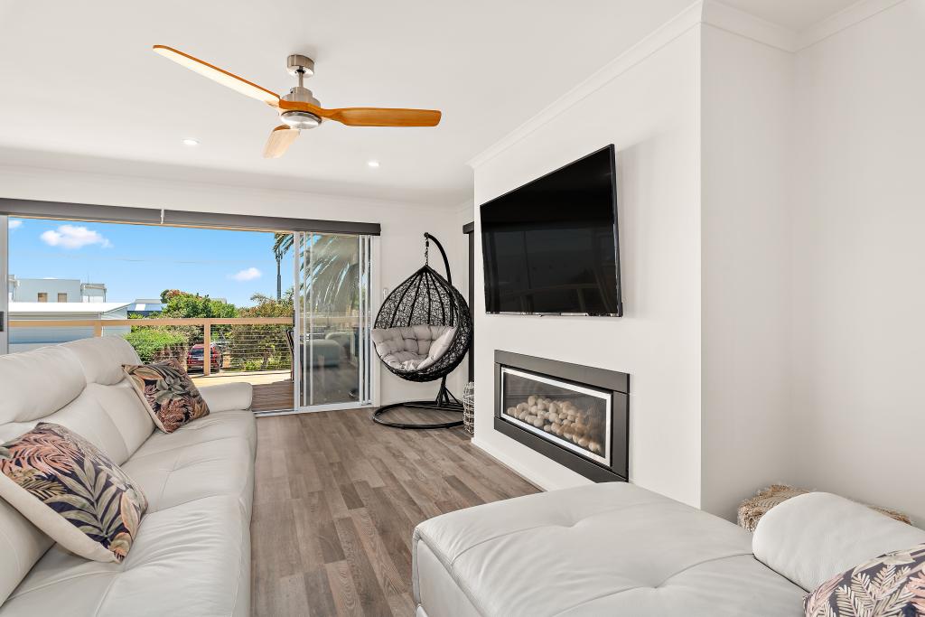 2 ATKINSON CRES, ALDINGA BEACH, SA 5173