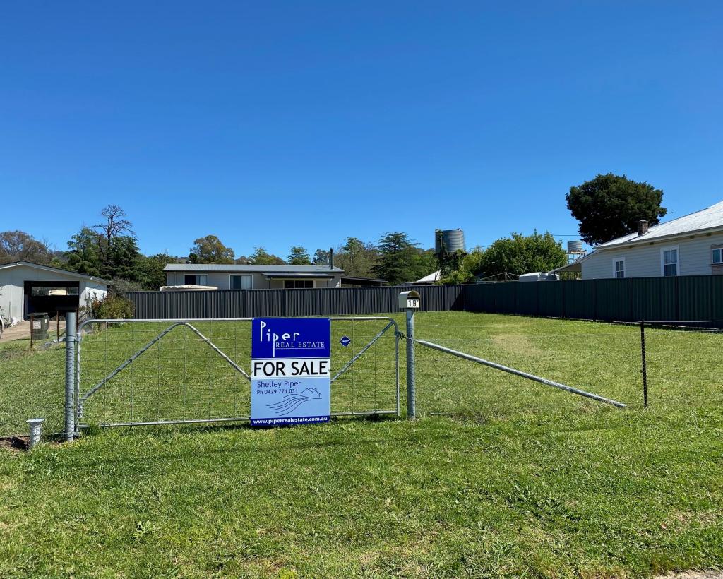 19 Oban St, Coolah, NSW 2843