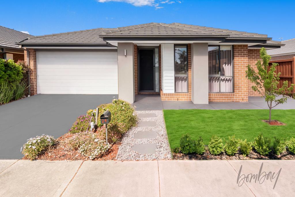 24 Brabourne St, Mickleham, VIC 3064