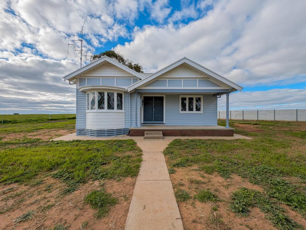 1298 Kerang-Murrabit Rd, Kerang, VIC 3579