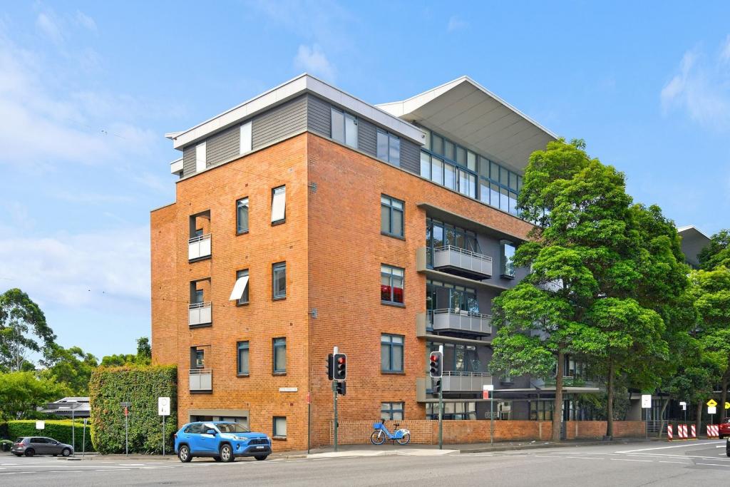 1/10 Pyrmont Bridge Rd, Camperdown, NSW 2050