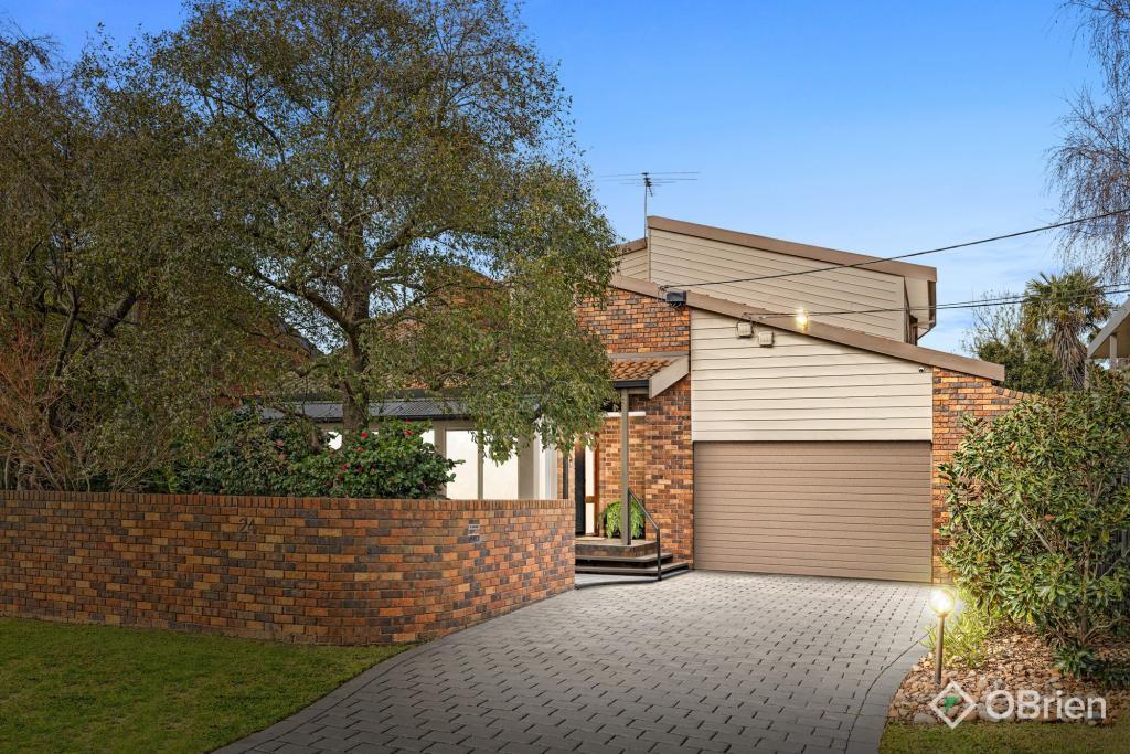 24 DOOLAN ST, WERRIBEE, VIC 3030