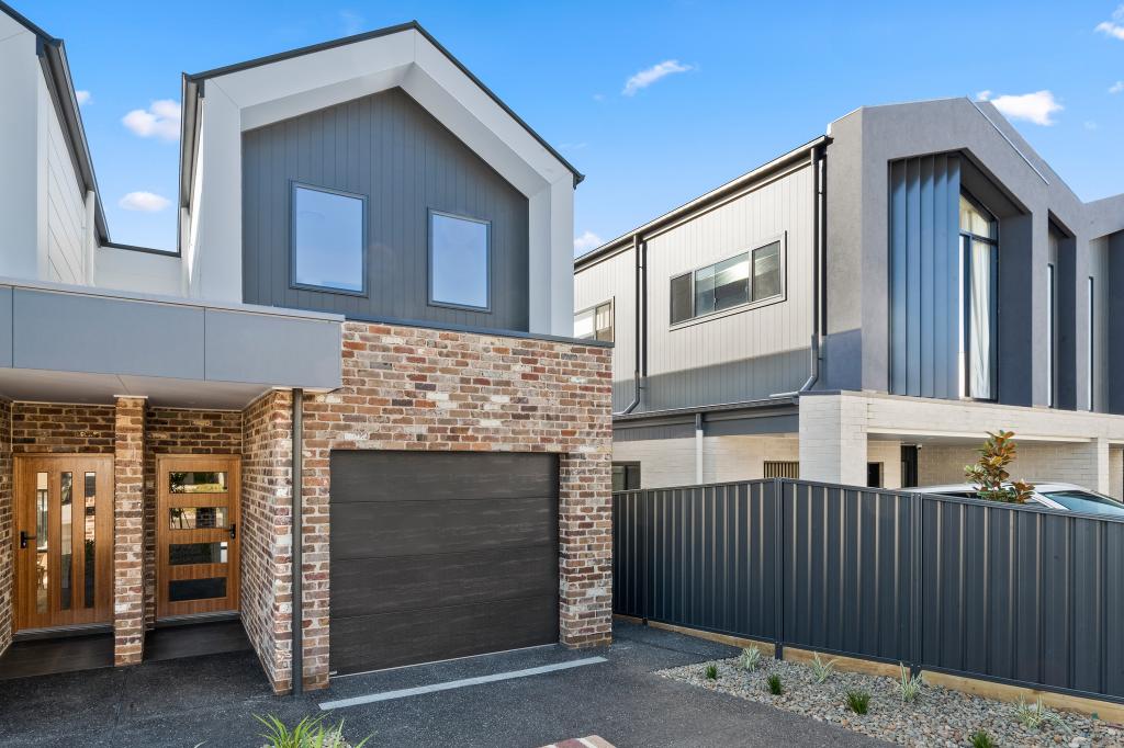 7a Angus St, Tullimbar, NSW 2527