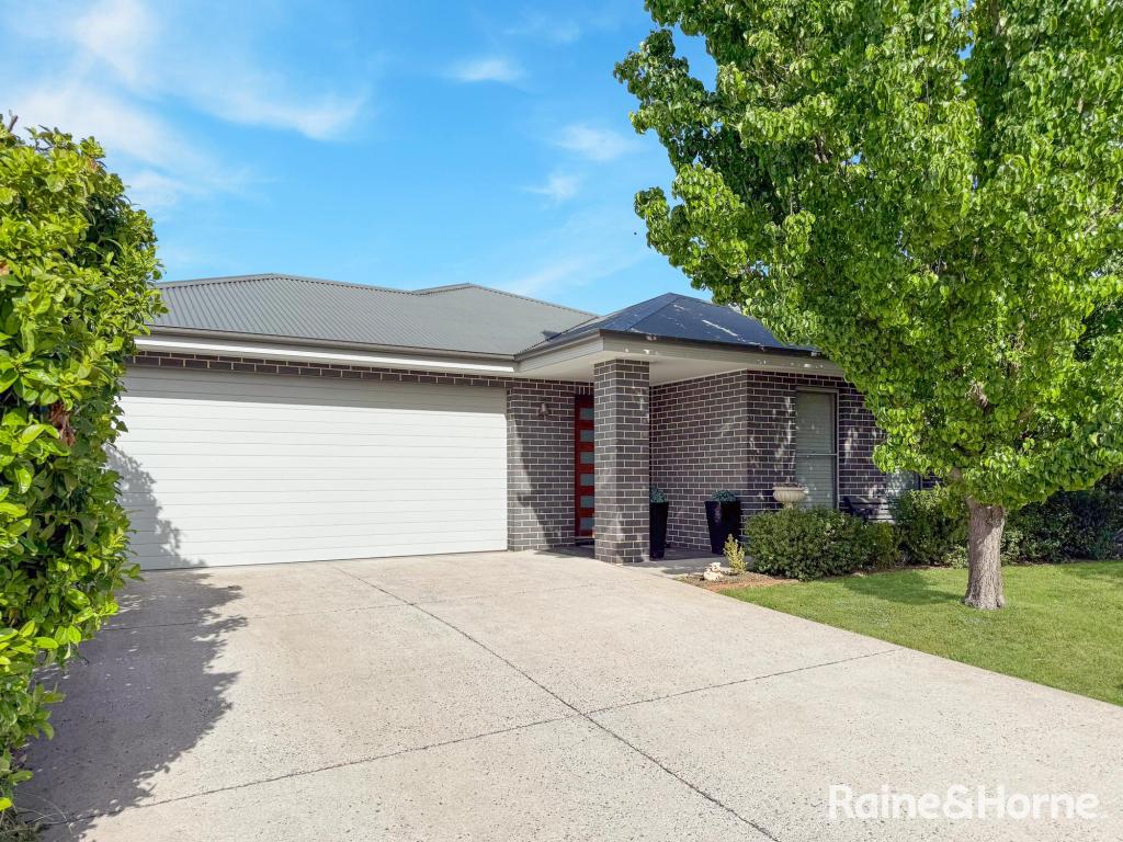 20 GIBSONE DR, KELSO, NSW 2795