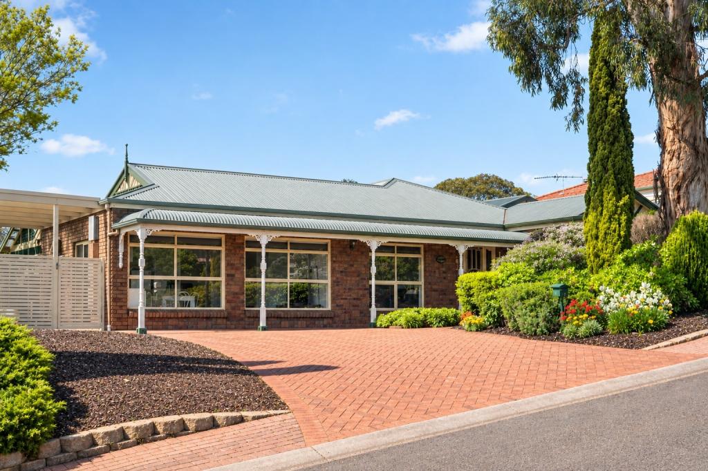 4 Eucalypt Cct, Flagstaff Hill, SA 5159