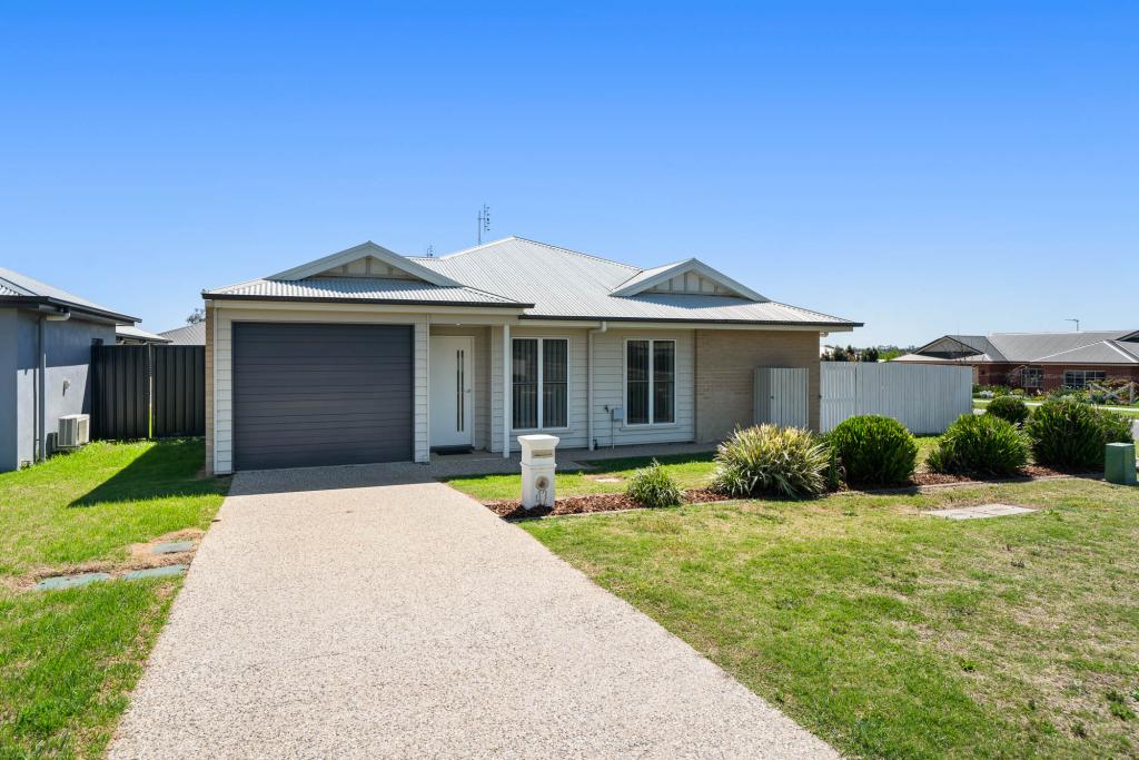 1/42 LONDON CCT, TORRINGTON, QLD 4350