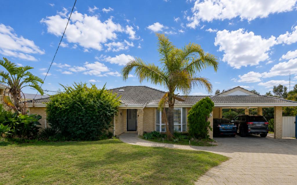 36 HEWISON ST, WITHERS, WA 6230
