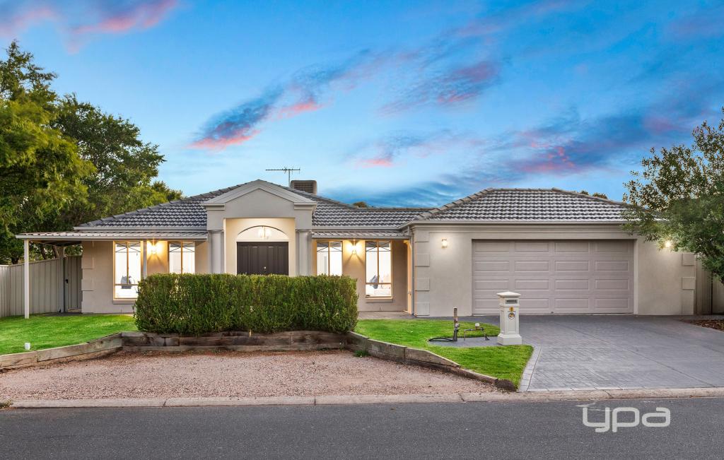 1 Macklin Way, Caroline Springs, VIC 3023