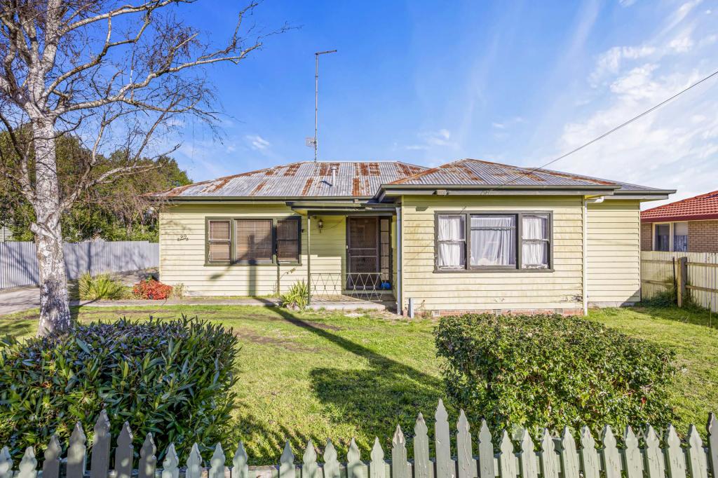 29 Birdwood Ave, Sebastopol, VIC 3356