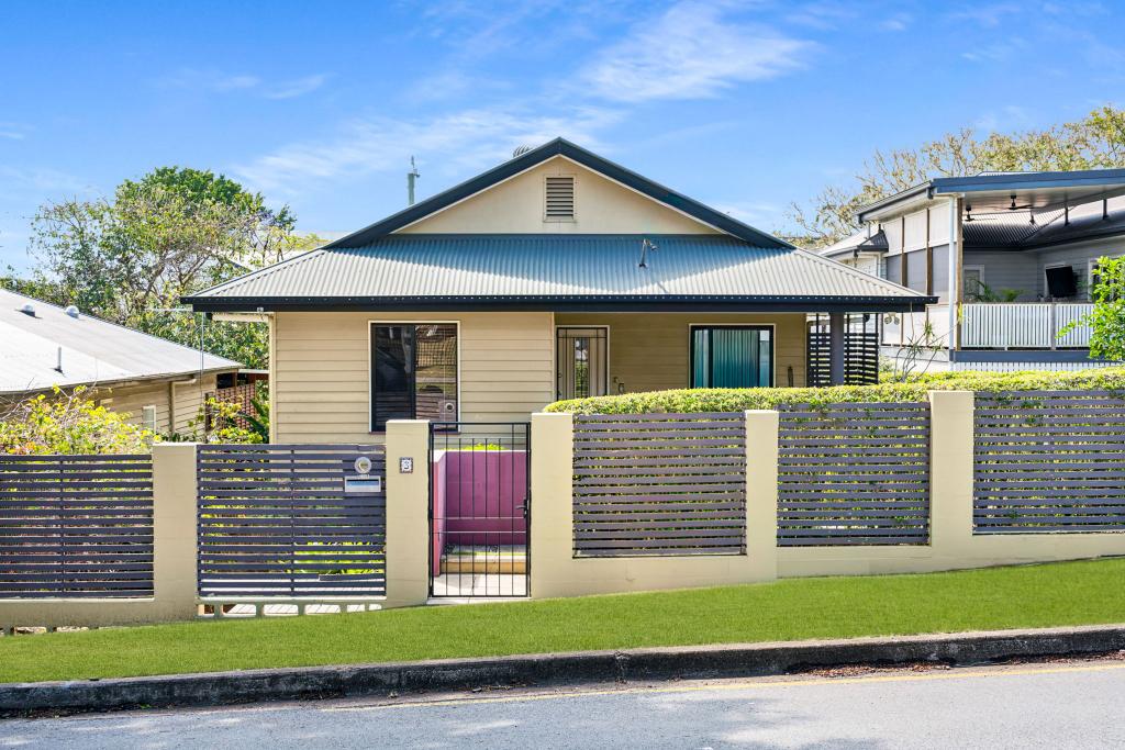 3 Albert St, Holland Park West, QLD 4121