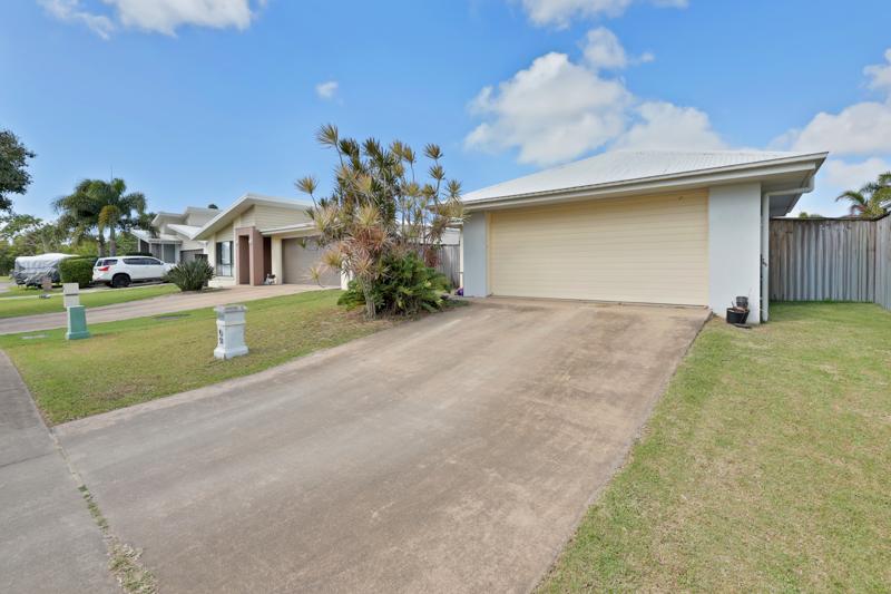 53 COMMANDER PDE, BUCASIA, QLD 4750