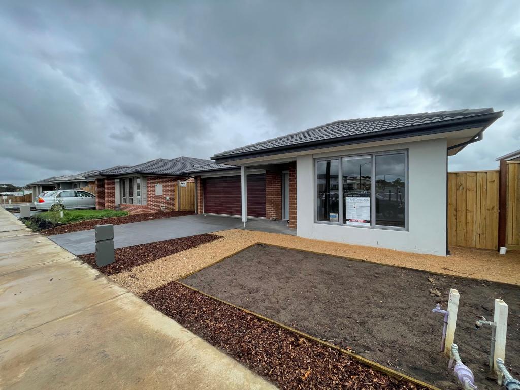 42 Worn Rd, Charlemont, VIC 3217