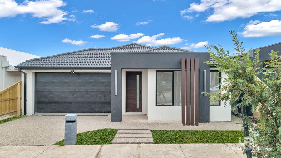 14 Pyrus Cres, Mickleham, VIC 3064