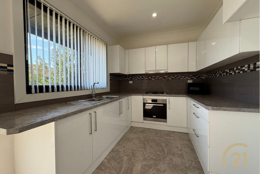 4A COXS AVE, LIVERPOOL, NSW 2170