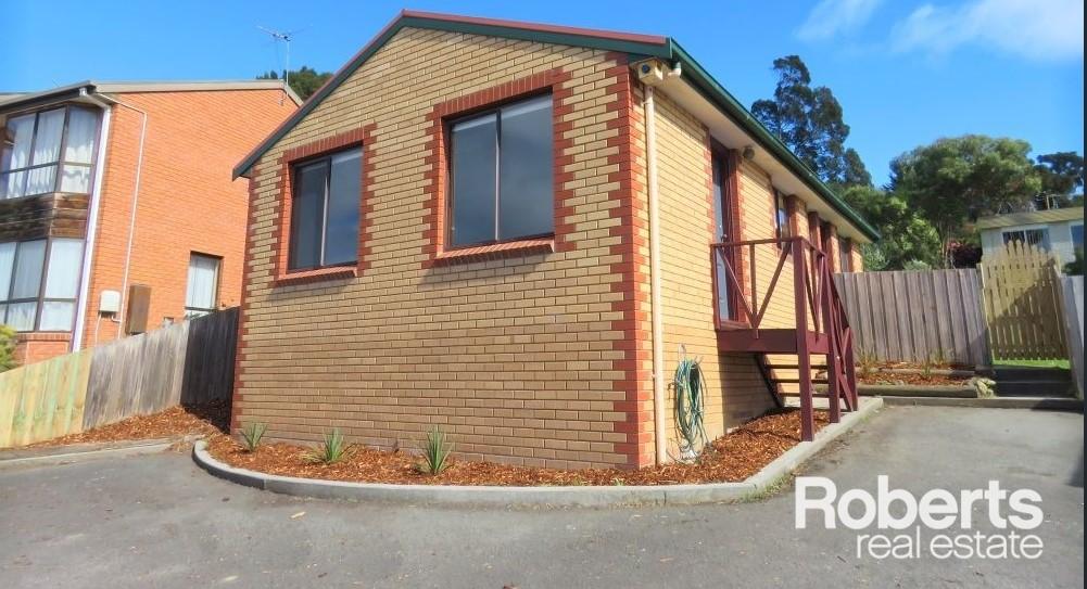 2/10 Opal Dr, Blackmans Bay, TAS 7052