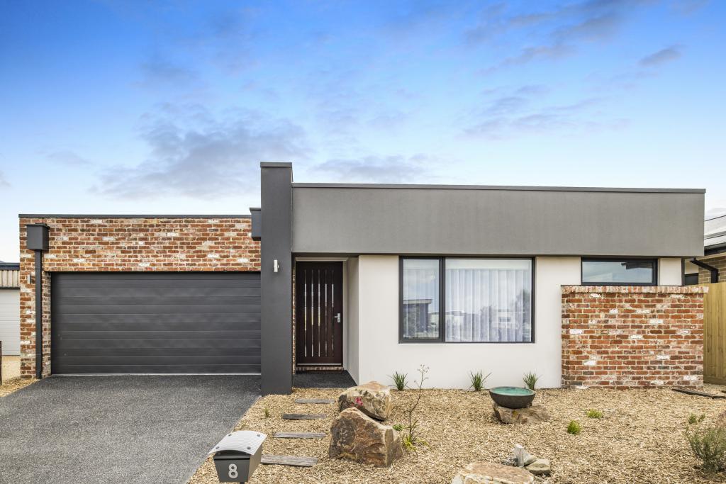 8 Noonflower Cl, Cape Paterson, VIC 3995