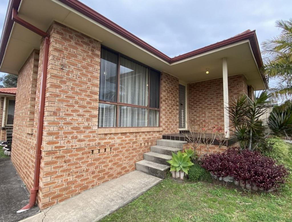 1/23 Barton St, Oak Flats, NSW 2529