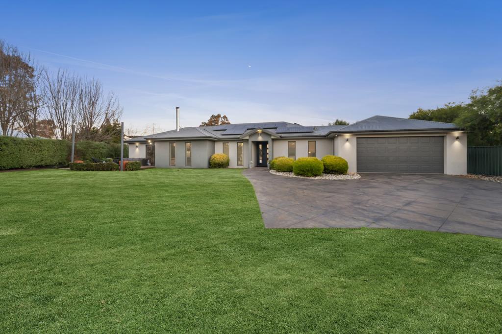 40 Cambridge Dr, Mansfield, VIC 3722